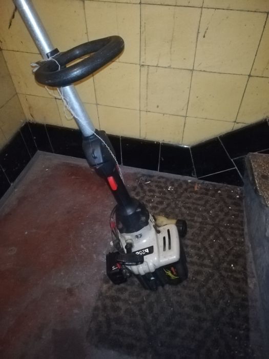 kosa podkaszarka spalinowa homelite b25c
