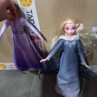 Lalka Elsa i dodatkowa sukienka