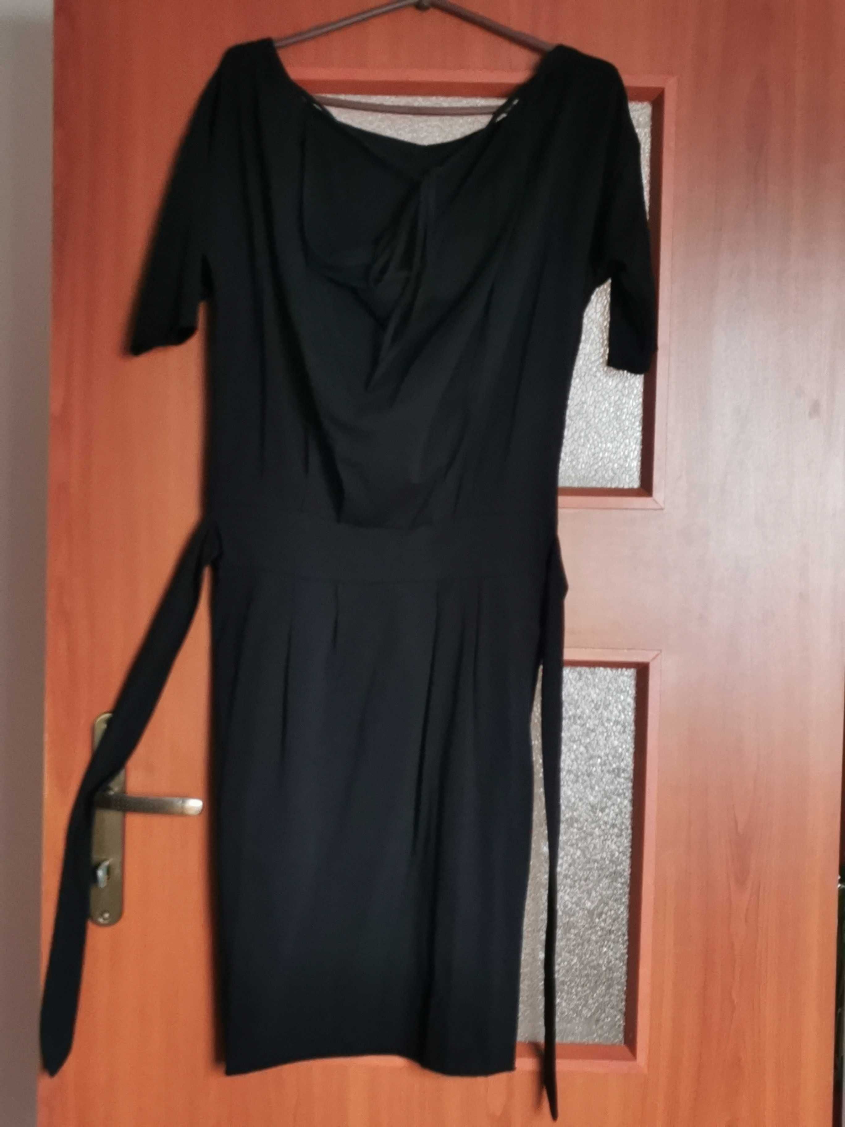 Sukienka /tunika czarna z wiązaniem