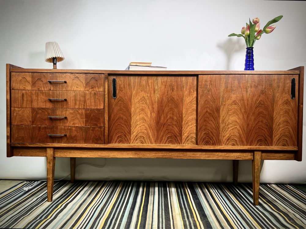 Komoda PRL sideboard Trzcianeckie FM orzech mat lata 60 vintage