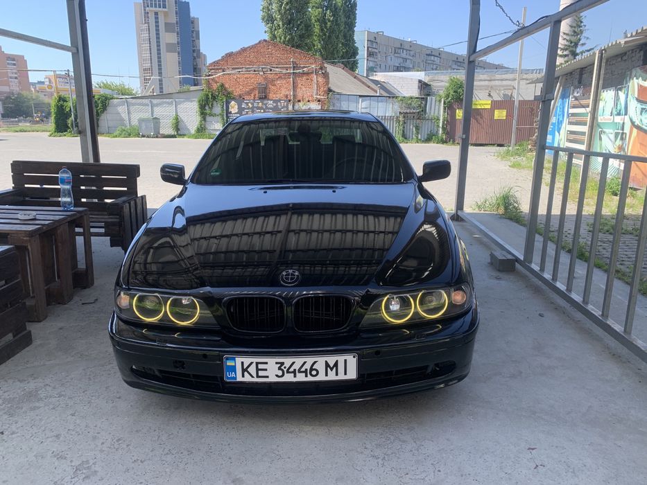 Бмв Е39.