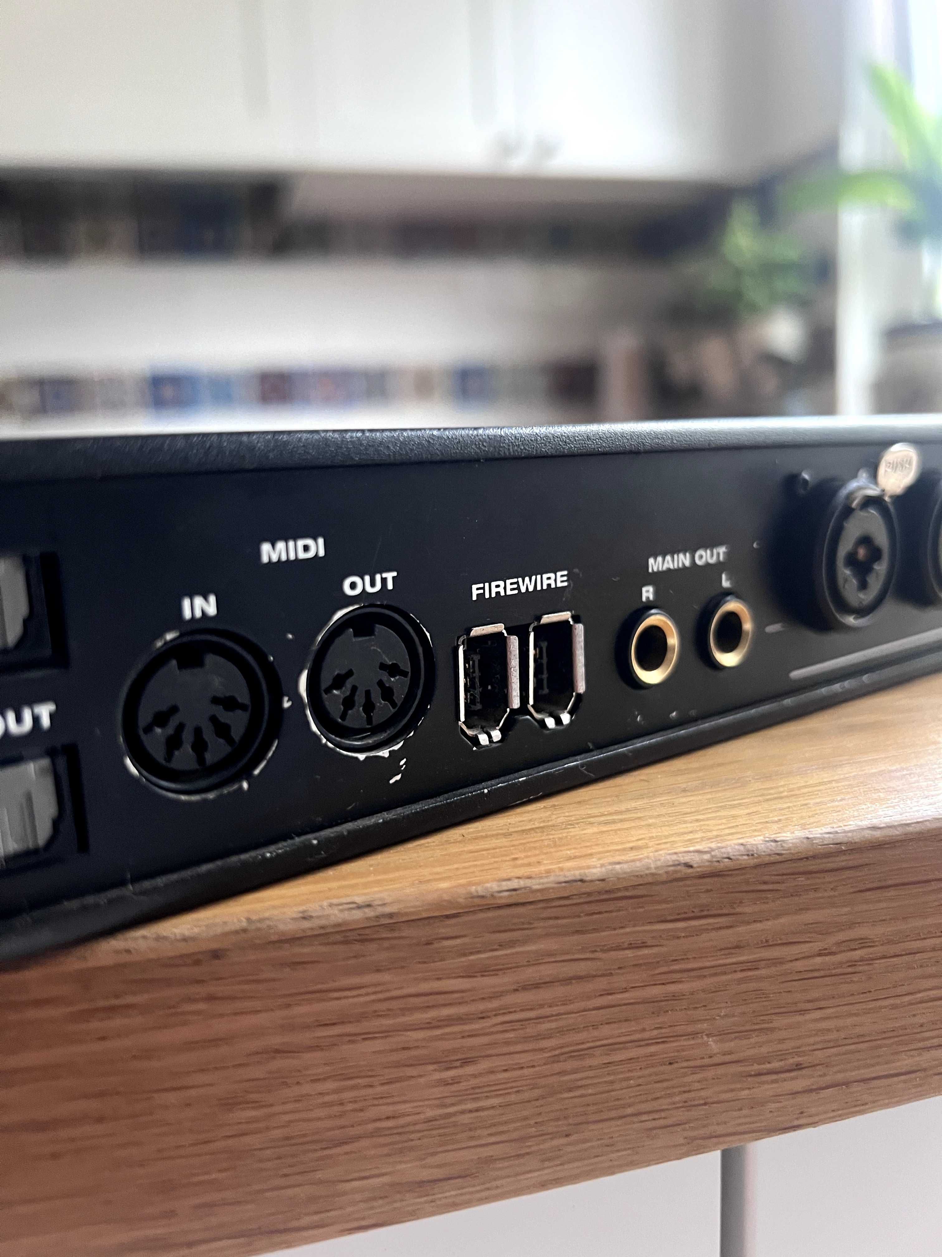 interfejs audio / konwerter MOTU 8pre Firewire.