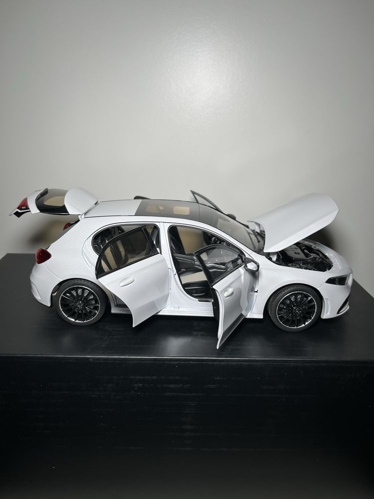 Mercedes-Benz Class A | 1:18