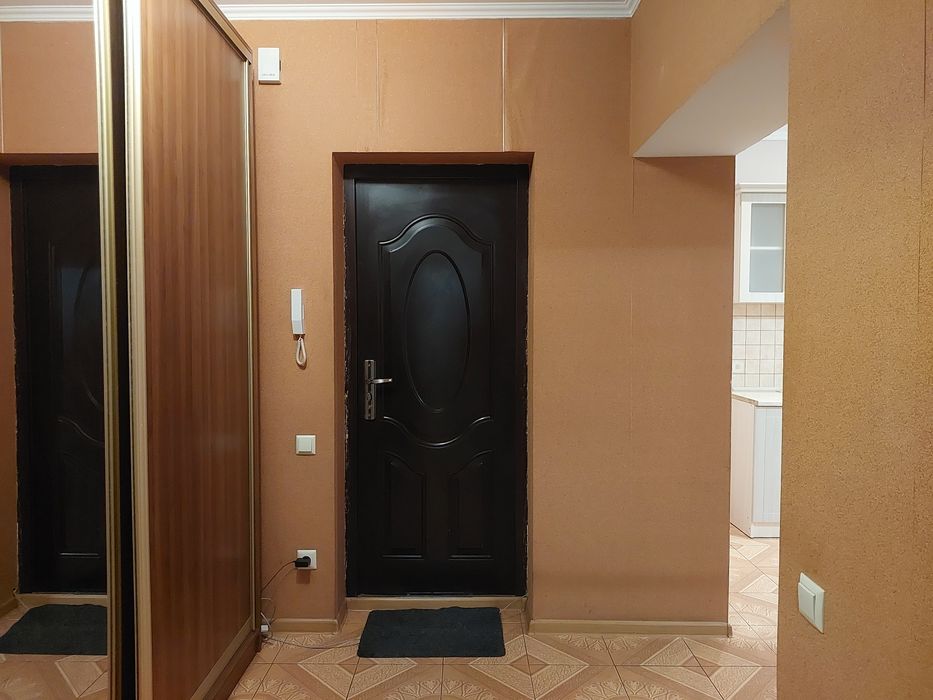 Квартира  біля автостанції для 2-4