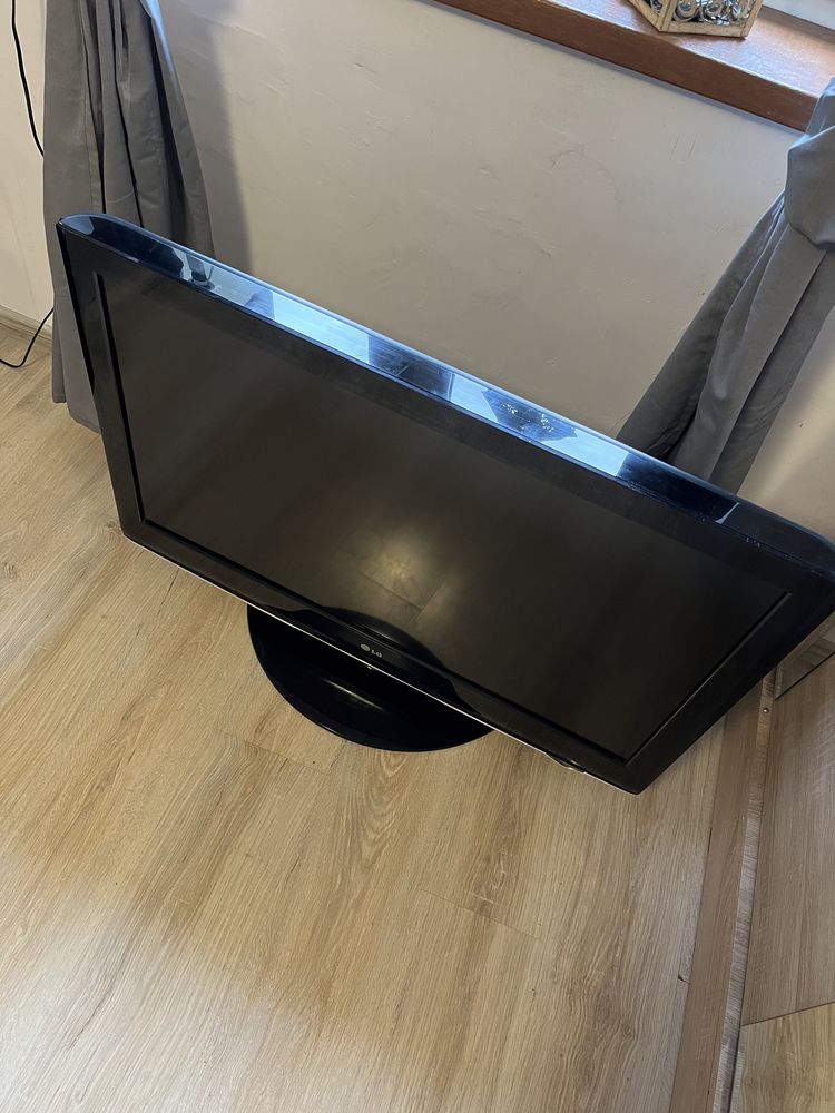 Telewizor TV LG LCD