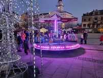 Karuzela Podłogowa Wenecka zabawkowa  Lunapark Wesołe Miasteczko