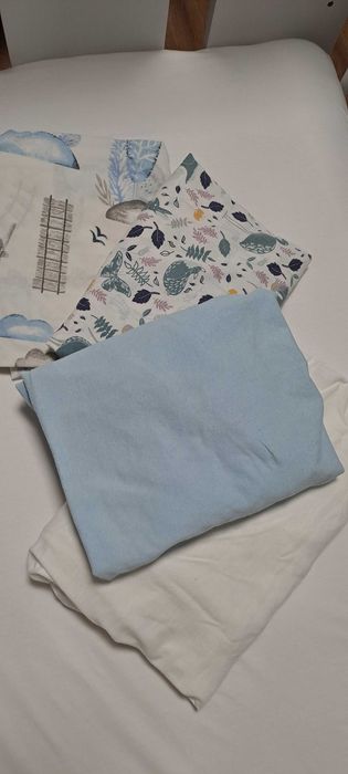 Łóżeczko dziecięce z materacem