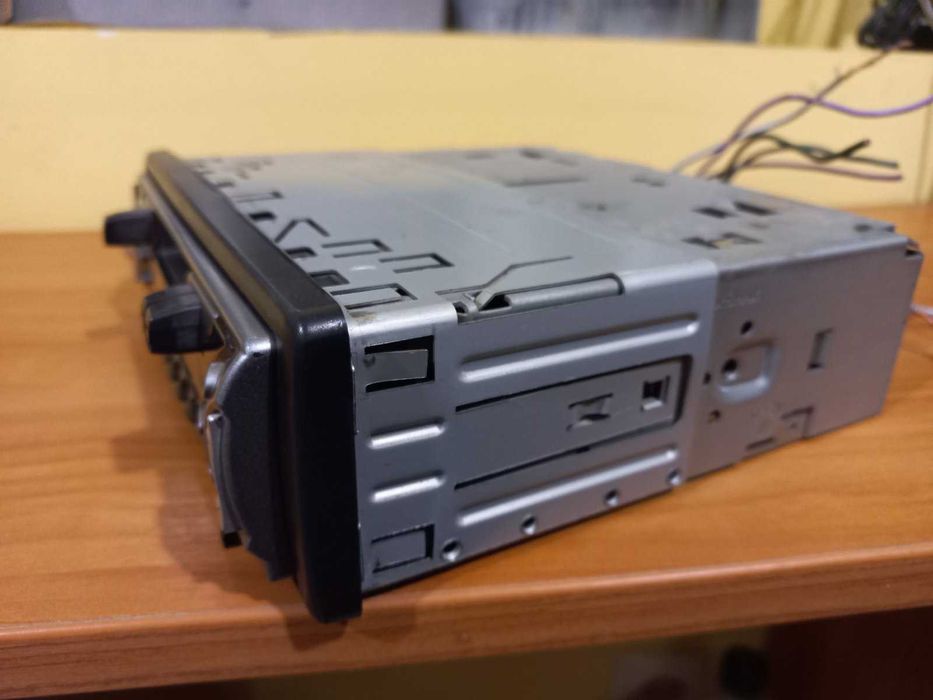 Автомагнітола JVC KS-F345