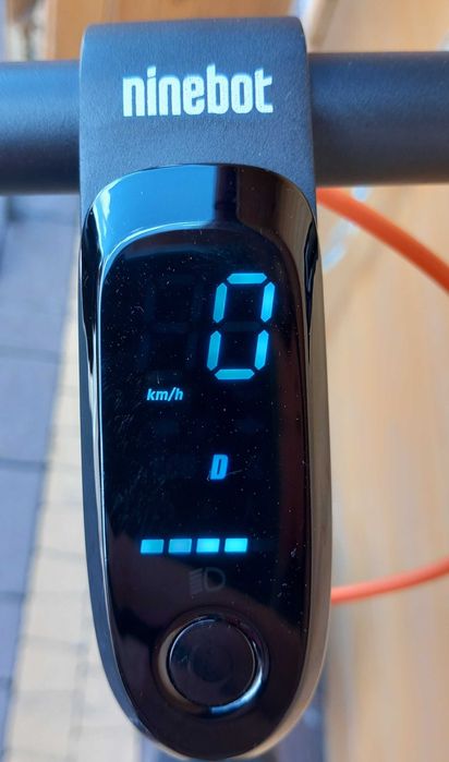 Hulajnoga elektryczna Ninebot KickScooter F2 Pro 450W 20km/h H1