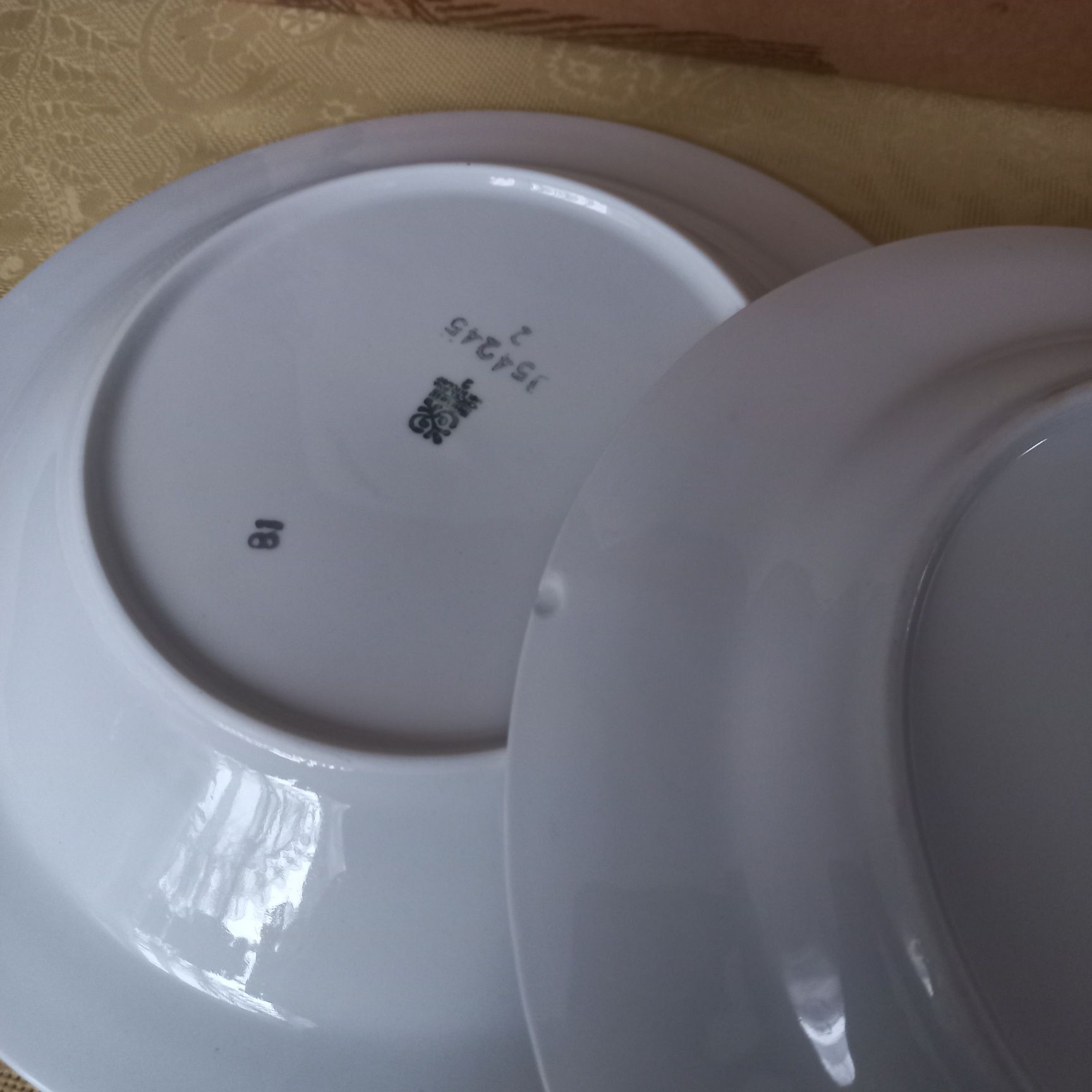 Talerze porcelana sygnowane Włocławek
