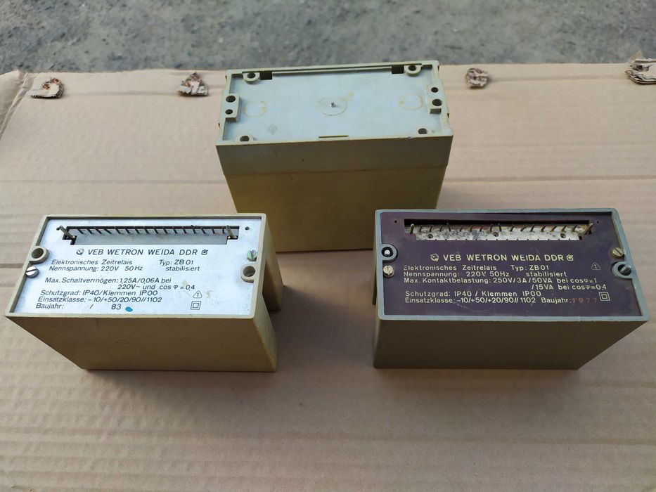 Одним лотом 3 немецких реле времени WETRON Weida ZB01, не дорого