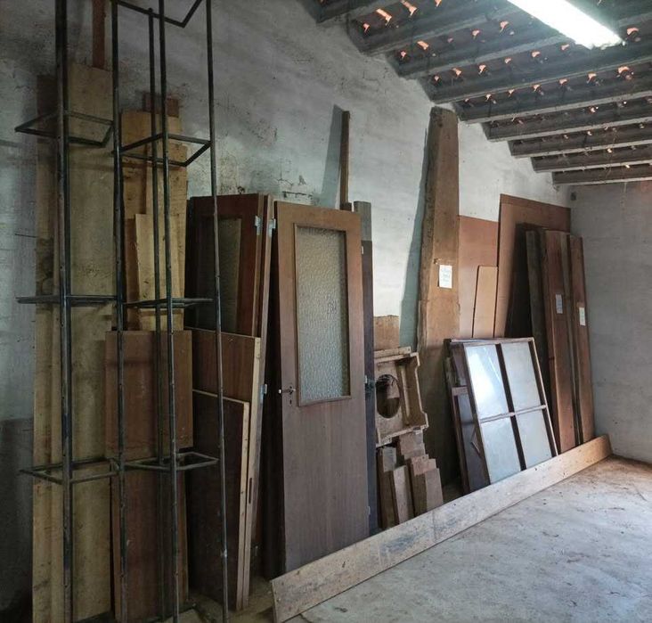 Lote de Material de Carpintaria