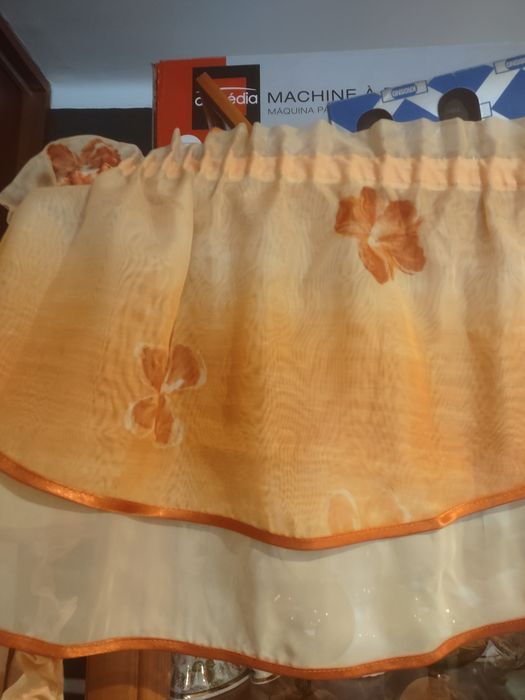 Sprzedam firankę 150x 150