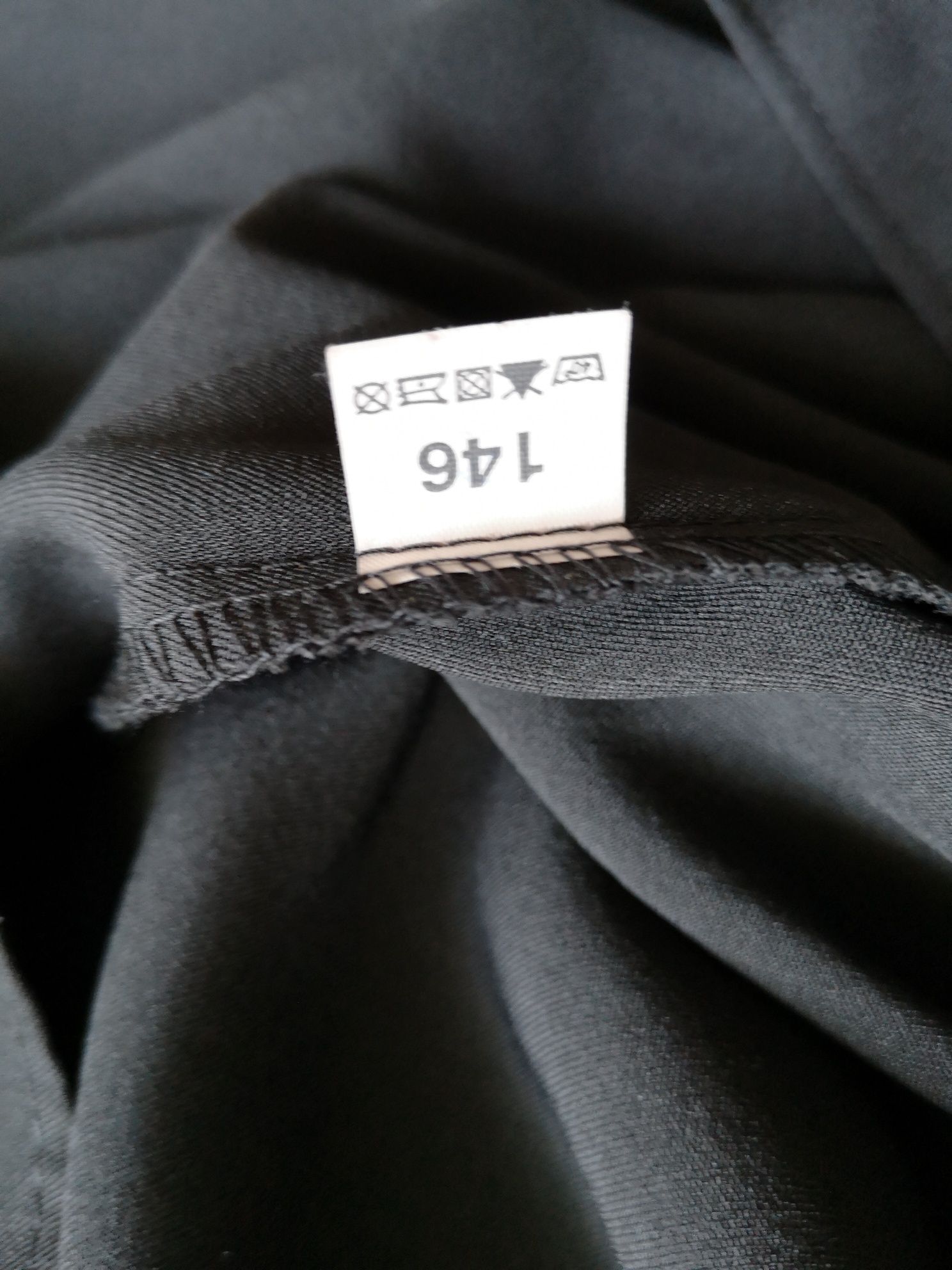 Sukienka 134 czarna
