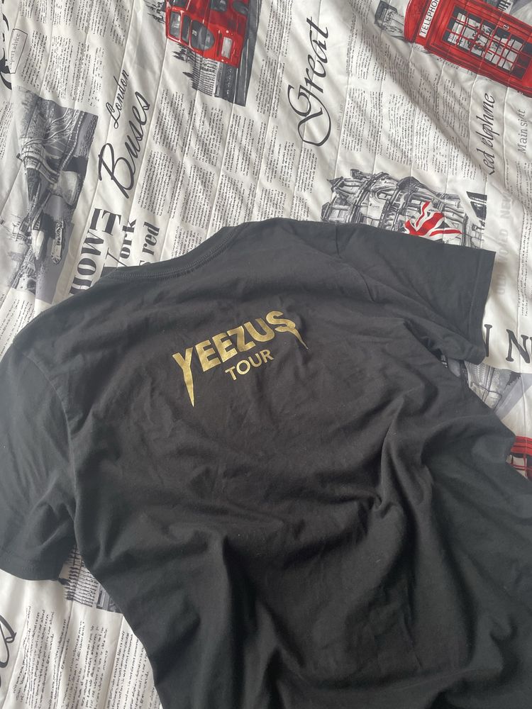 Футболка YEEZUS kanye west merch gosha rubchinskiy черные псы