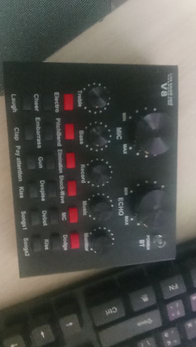 Продам звуковую карту для караоке