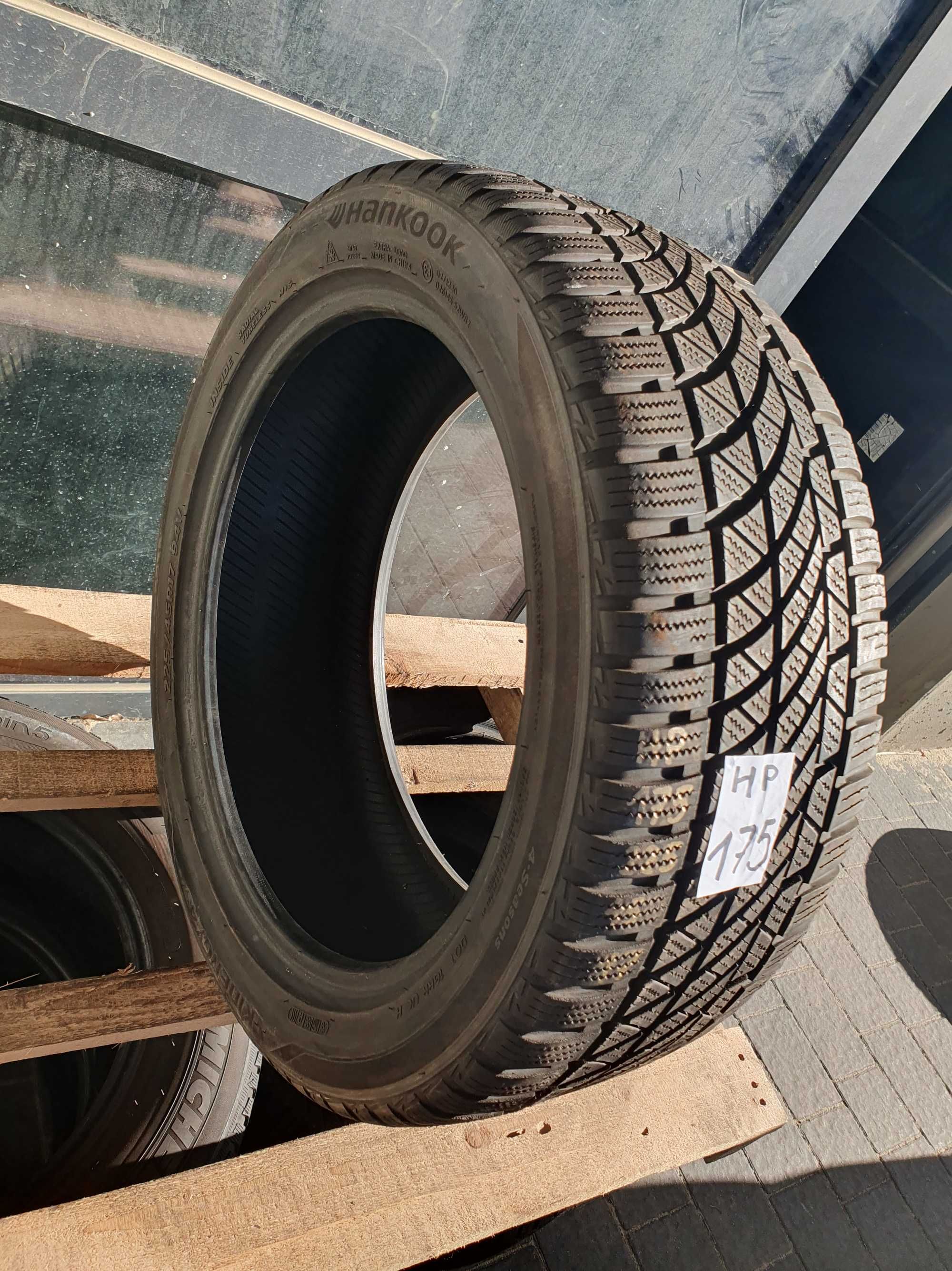 Opona Hankook Kinergy 4S 225/45/17 94V HP175