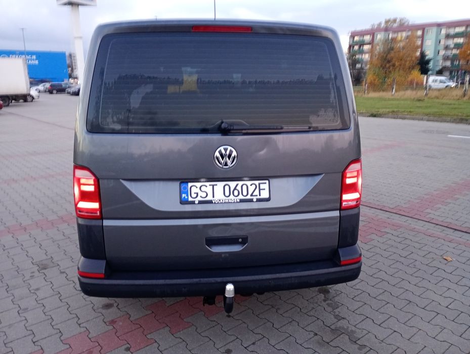 Sprzedam VW t 6 transporter caravelle 2.0 tdi 9 -osob.2016 rok.klima.