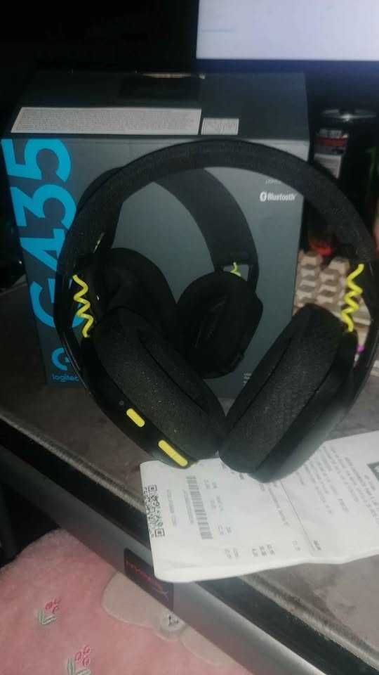 Headphones Logitech G435
