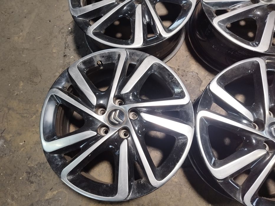 Alufelgi citroen C4  peugeot 308 508  17 ET 50 5x108  ładne wysyłka