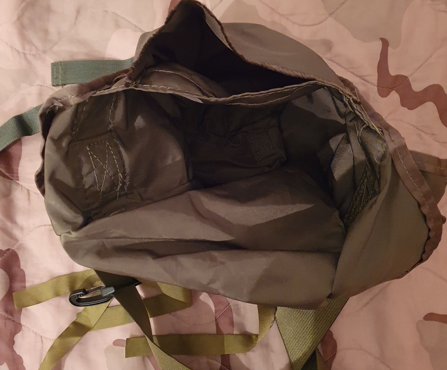 Bolsa a tiracolo verde militar