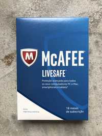 Antivírus McAfee LiveSafe 18 meses