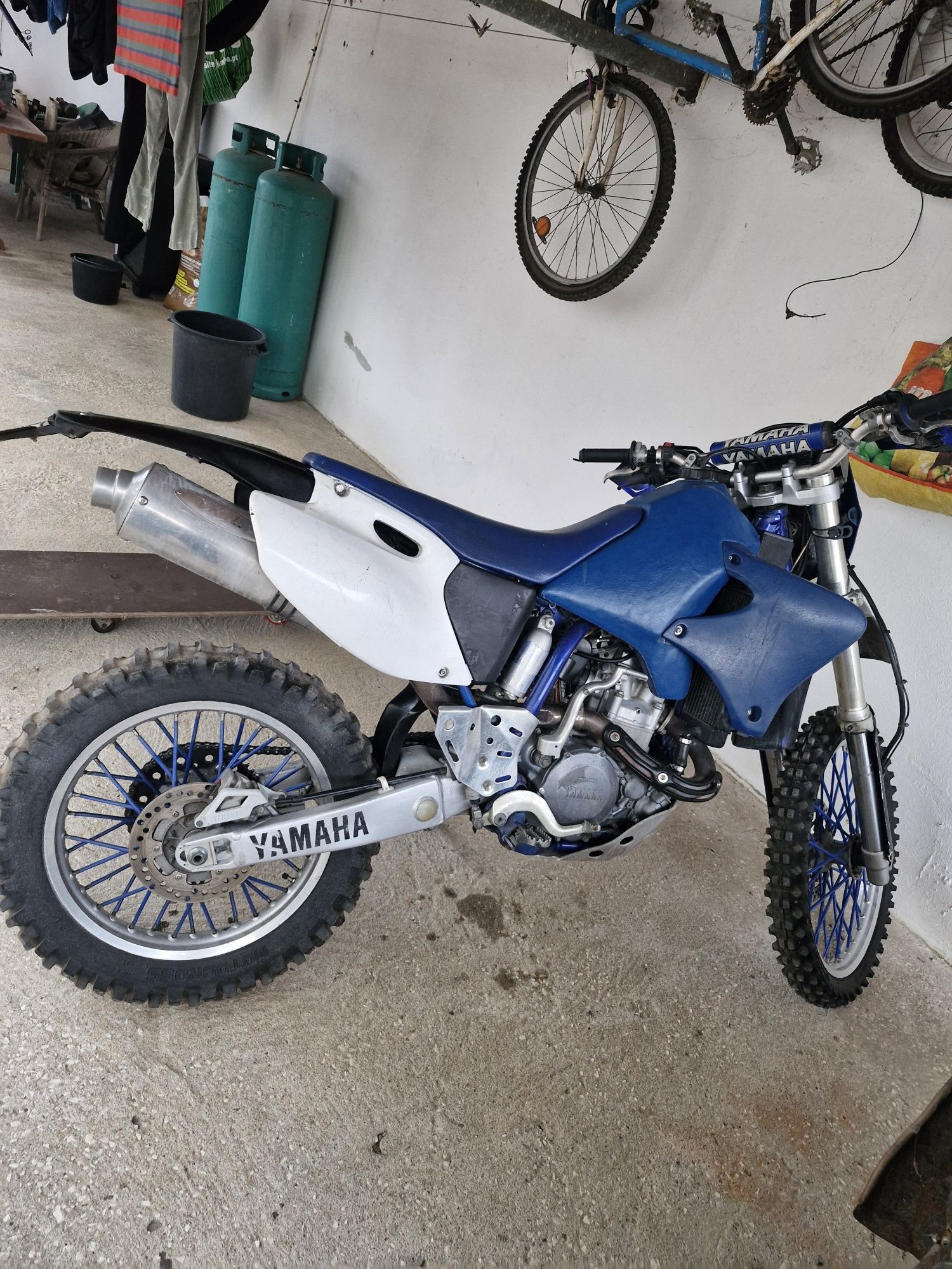 Vendo mota Wr 400