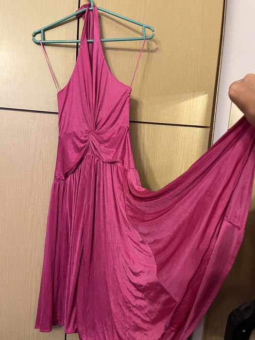 Różowa szeroka sukienka Mango ala Dirty Dancing