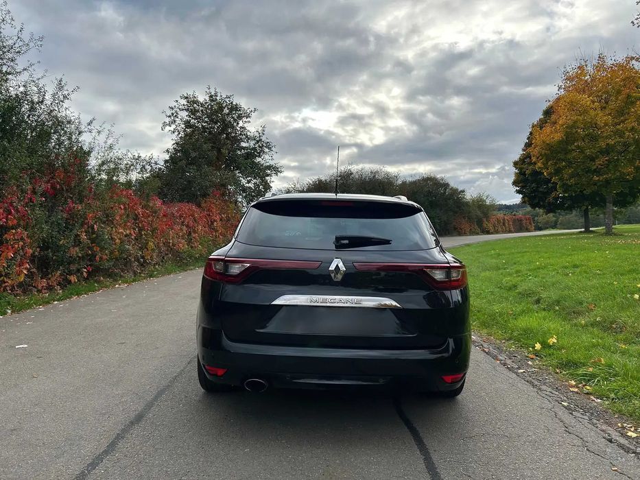 Renault Megane      2018