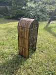 Stojak na wino Stal + Rattan