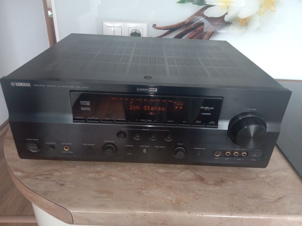 Amplituner Yamaha rxv863