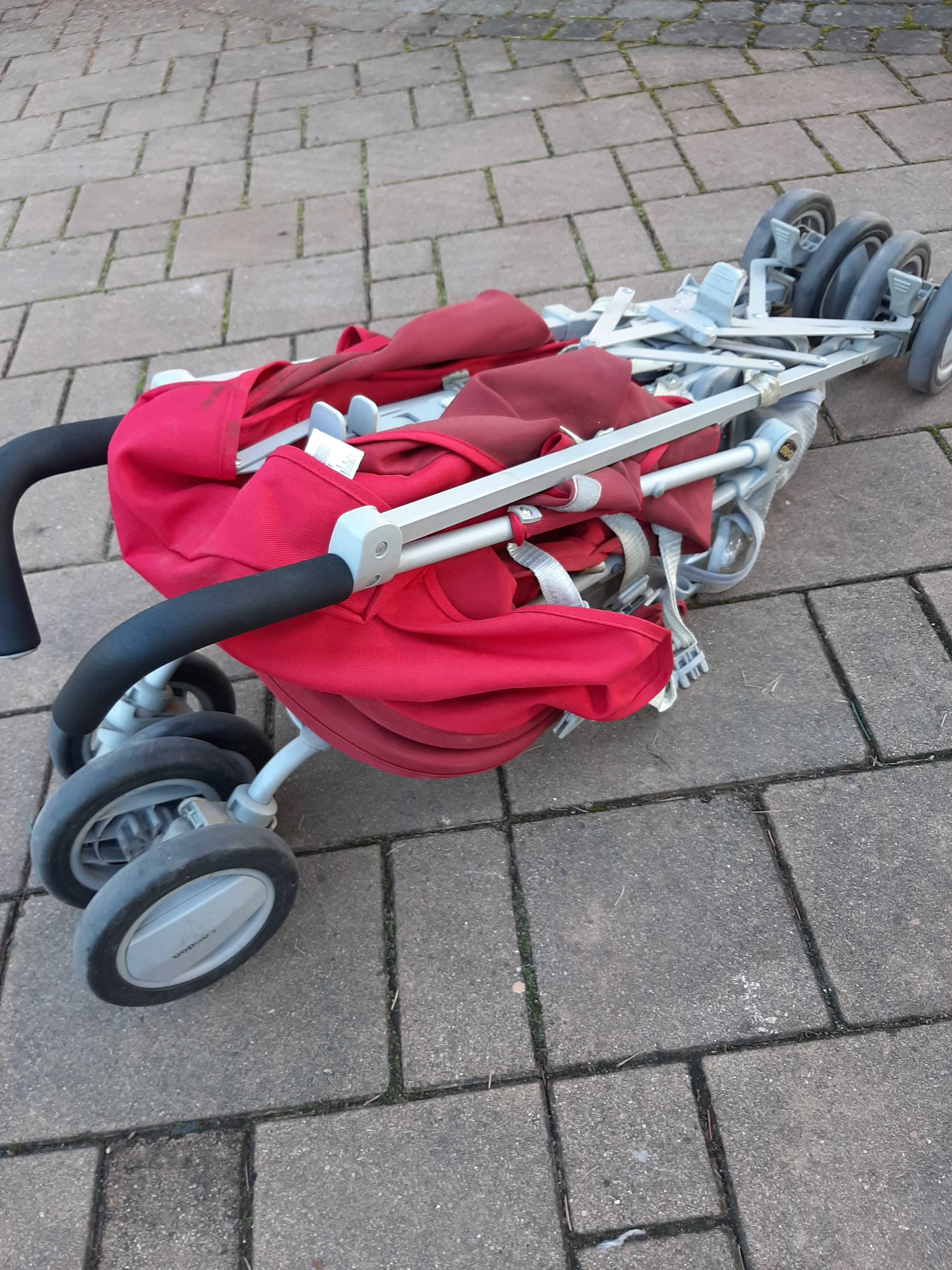 Wózek dziecięcy spacerowy składany CHICCO LONDON  lekki i funkcjonalny