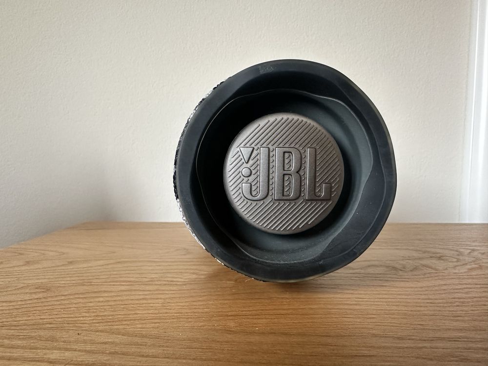 JBL Charge 4 - Camuflada