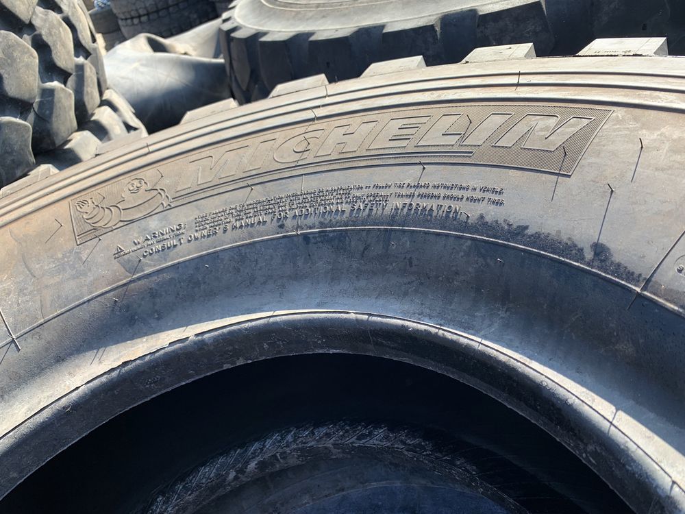 Шини Michelin 14.00 r20 (22-х слойні) для Урал КамАЗ