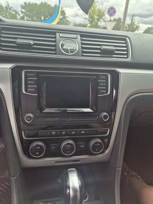 Магнітола WG8 штатна для VW