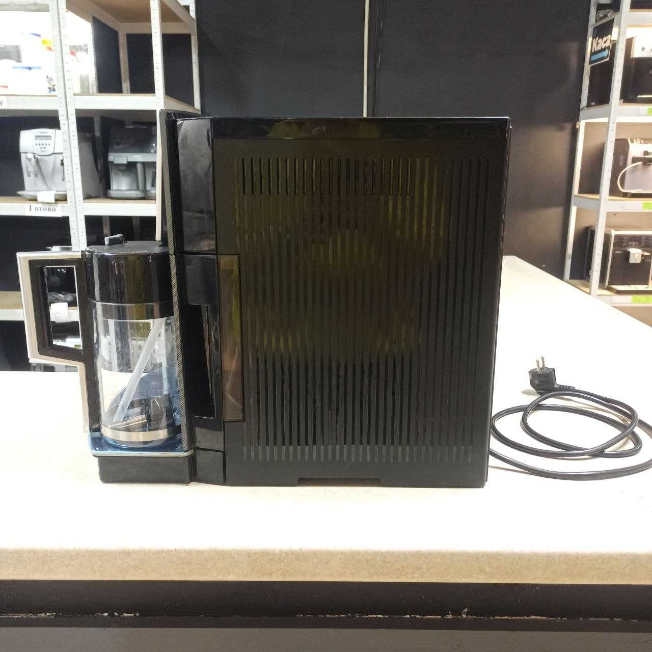 Кавоварка Delonghi perfecta capuccino+автомутичний капучінатор делонги