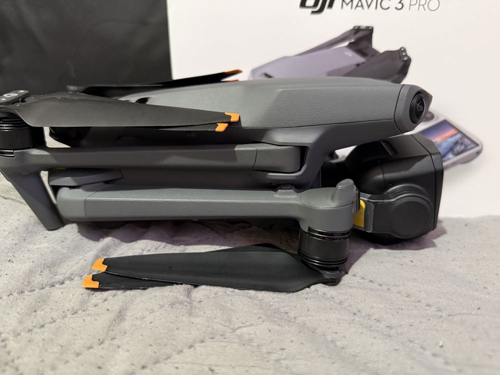 Продам Mavic 3 pro новий