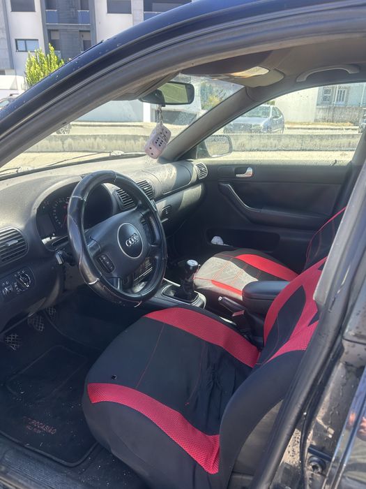 Audi A3 PD 130 de livrete.