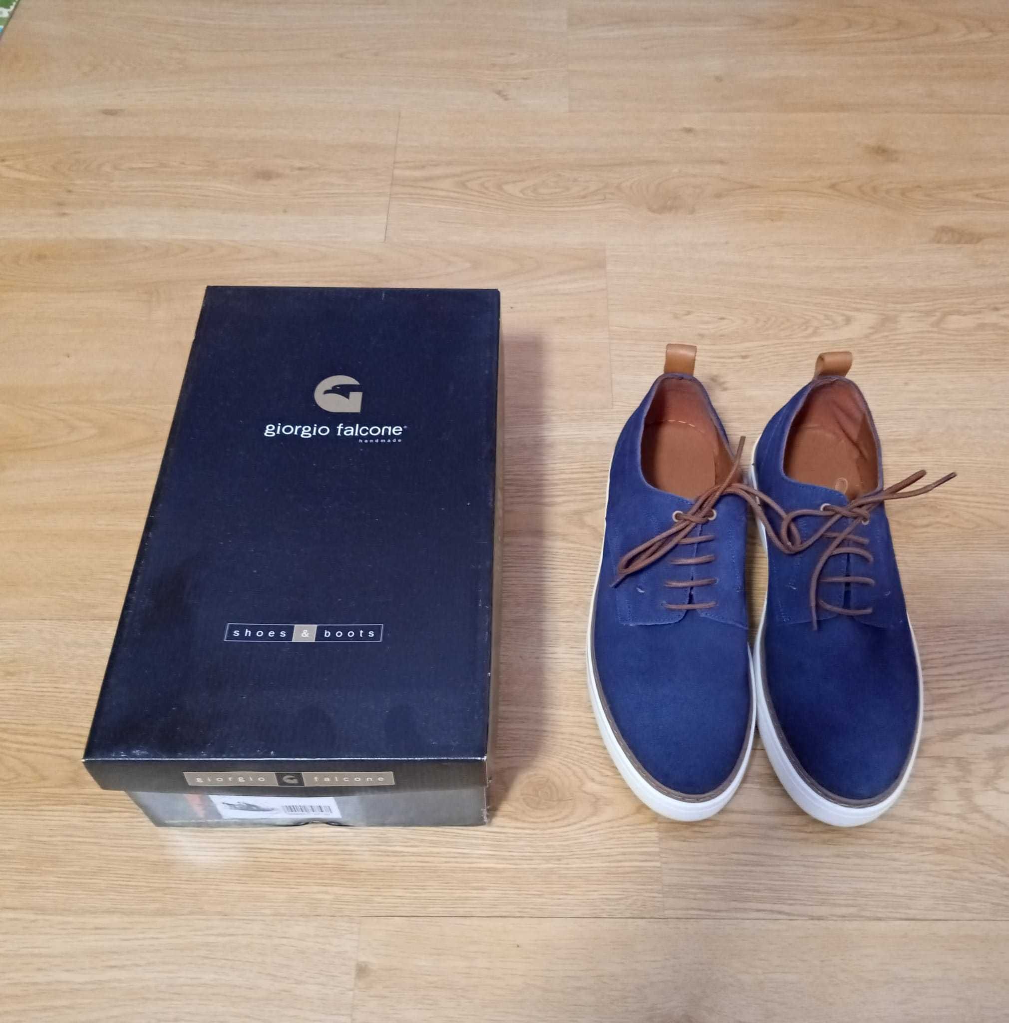 Sapatos novos de qualidade