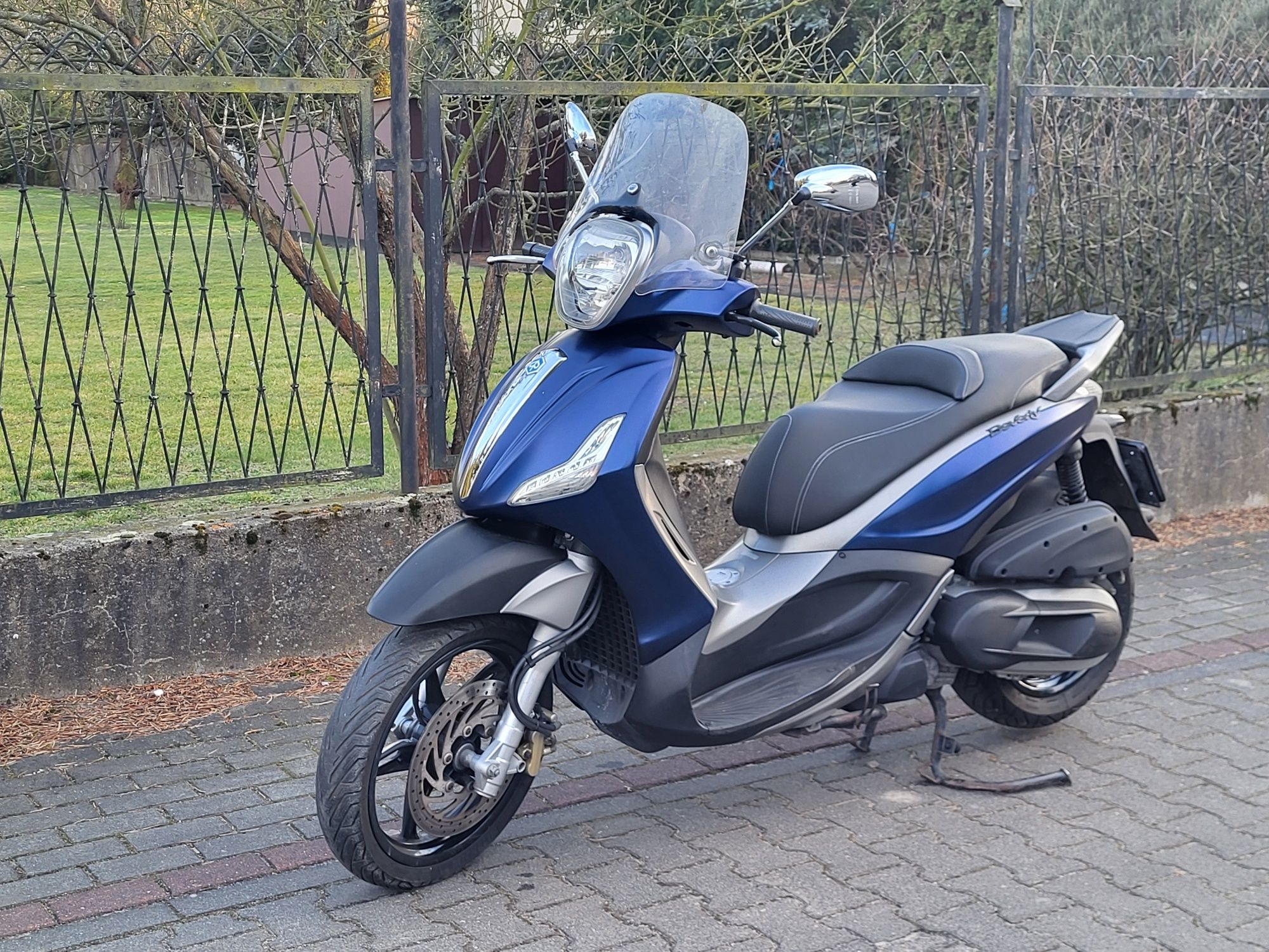 Piaggio Beverly 350