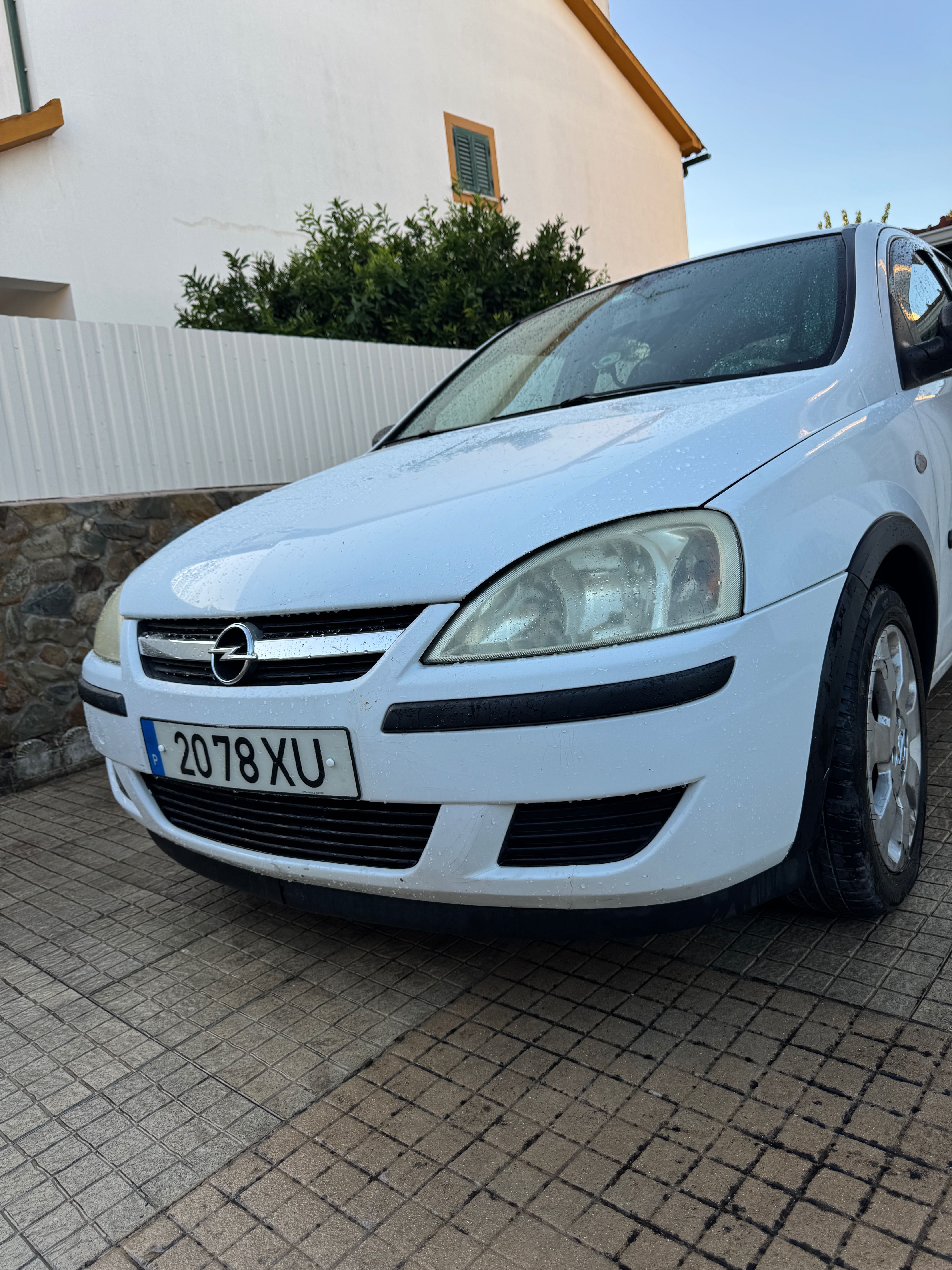 Opel corsa C Branco