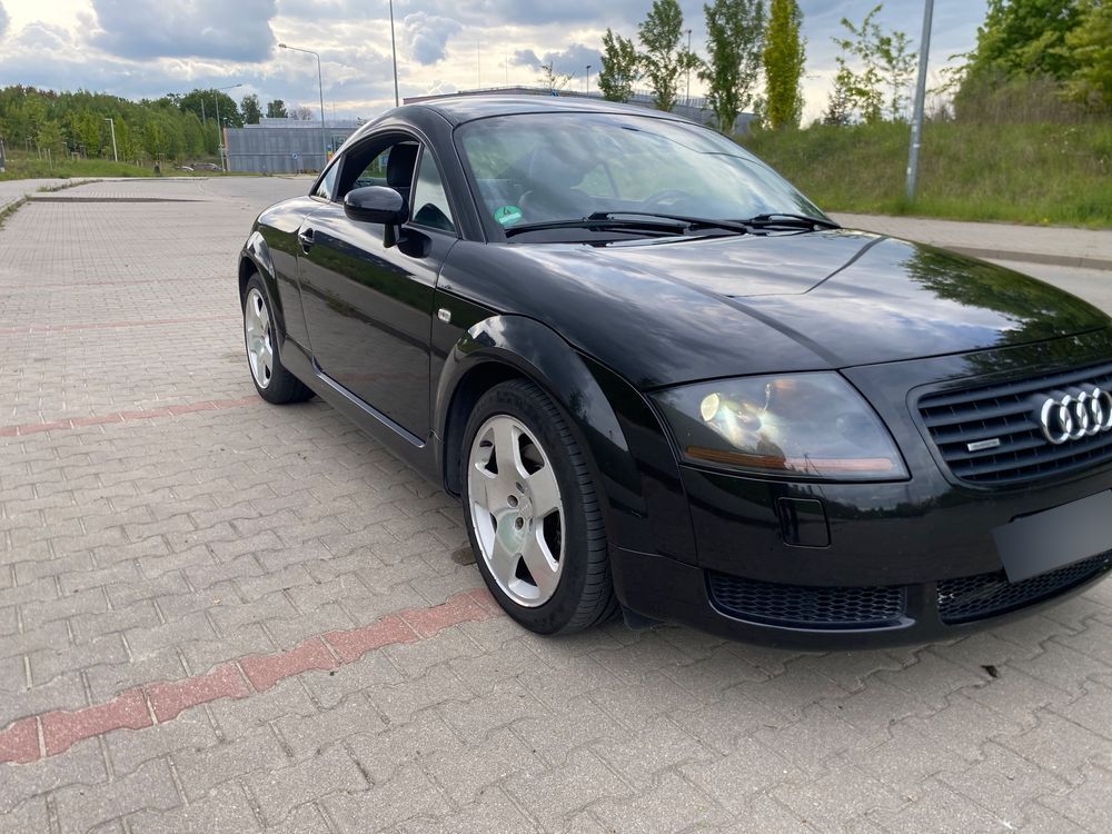 Audi TT 1.8T quatrro całe w oryginale