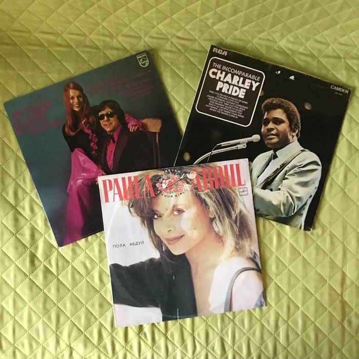 LP - 3шт. :  Peters and Lee  ; Charley Pride ; Paula Abdul .
