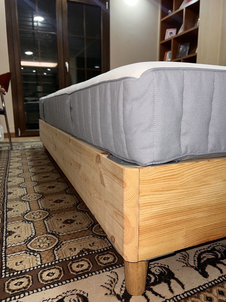 Conjunto cama ESPEVÄR + colchão VESTERÖY