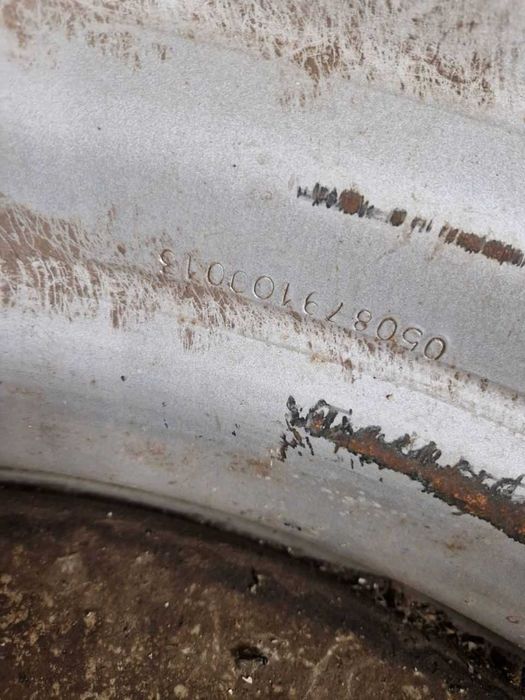 Колесо в соборі комбайна 21 є диск