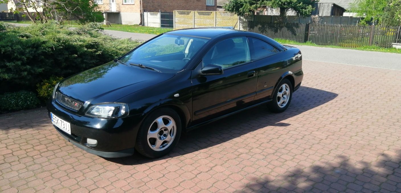 Opel Astra Bertone G 2 II coupe 1.8 125km