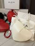 Alaia le coeur paris torebka serce hit instagrama viral 2025 wiosna