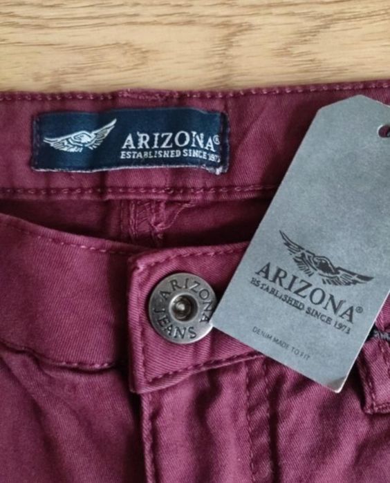 Джинсы женские новые