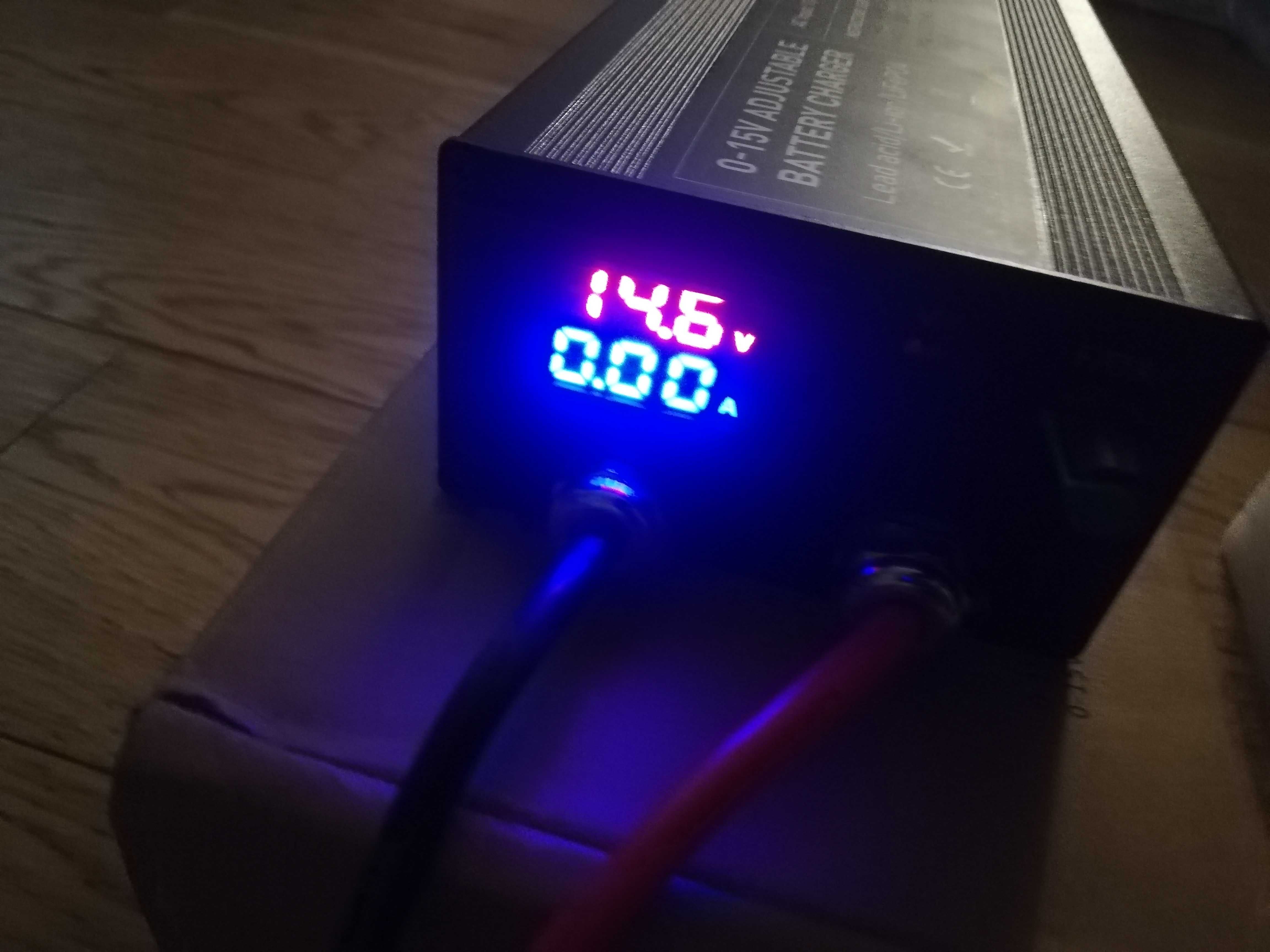 Ładowarka LiFePO4 Li-ion 12V 60A>Regulowane Napięcie 0-15V Prąd 0-60A