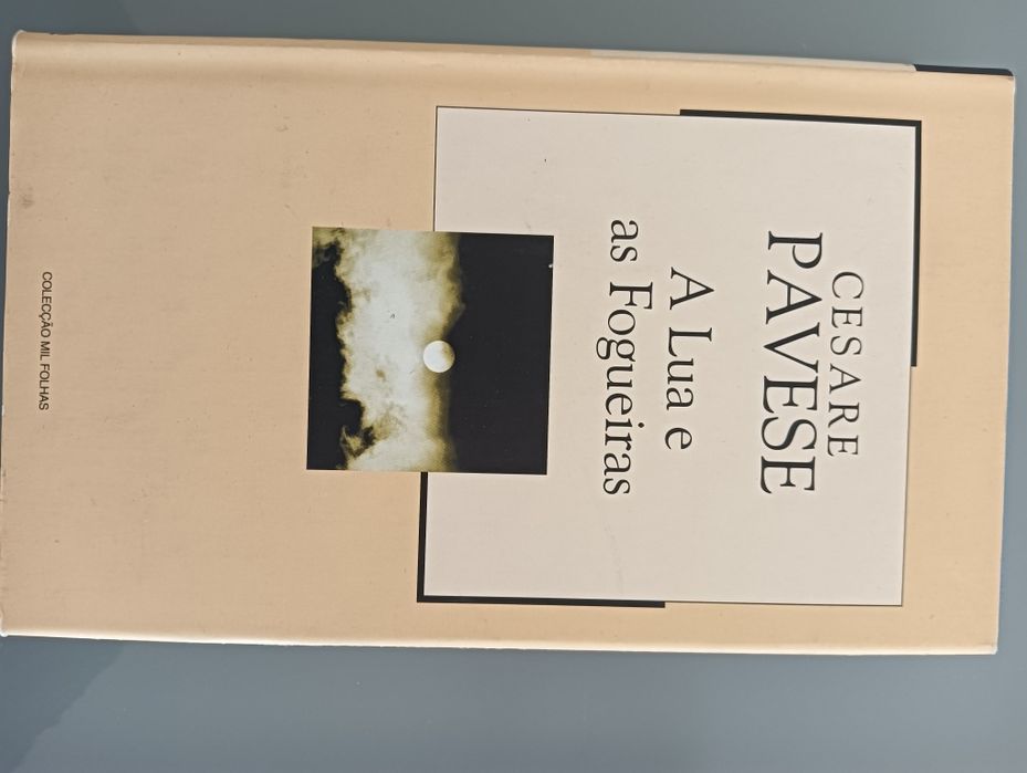 A Lua e as Fogueiras , de Cesare Pavese -	Novo!*